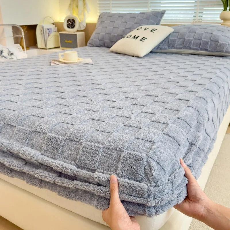 Arctic Plush Fitted Mattress Cover