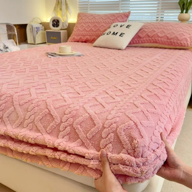 Arctic Plush Fitted Mattress Cover