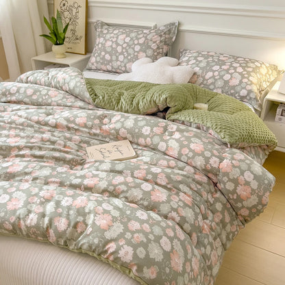 BloomLux Floral Weighted Comforter