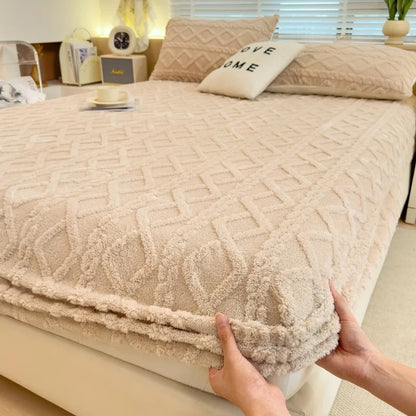 Arctic Plush Fitted Mattress Cover