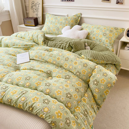 BloomLux Floral Weighted Comforter